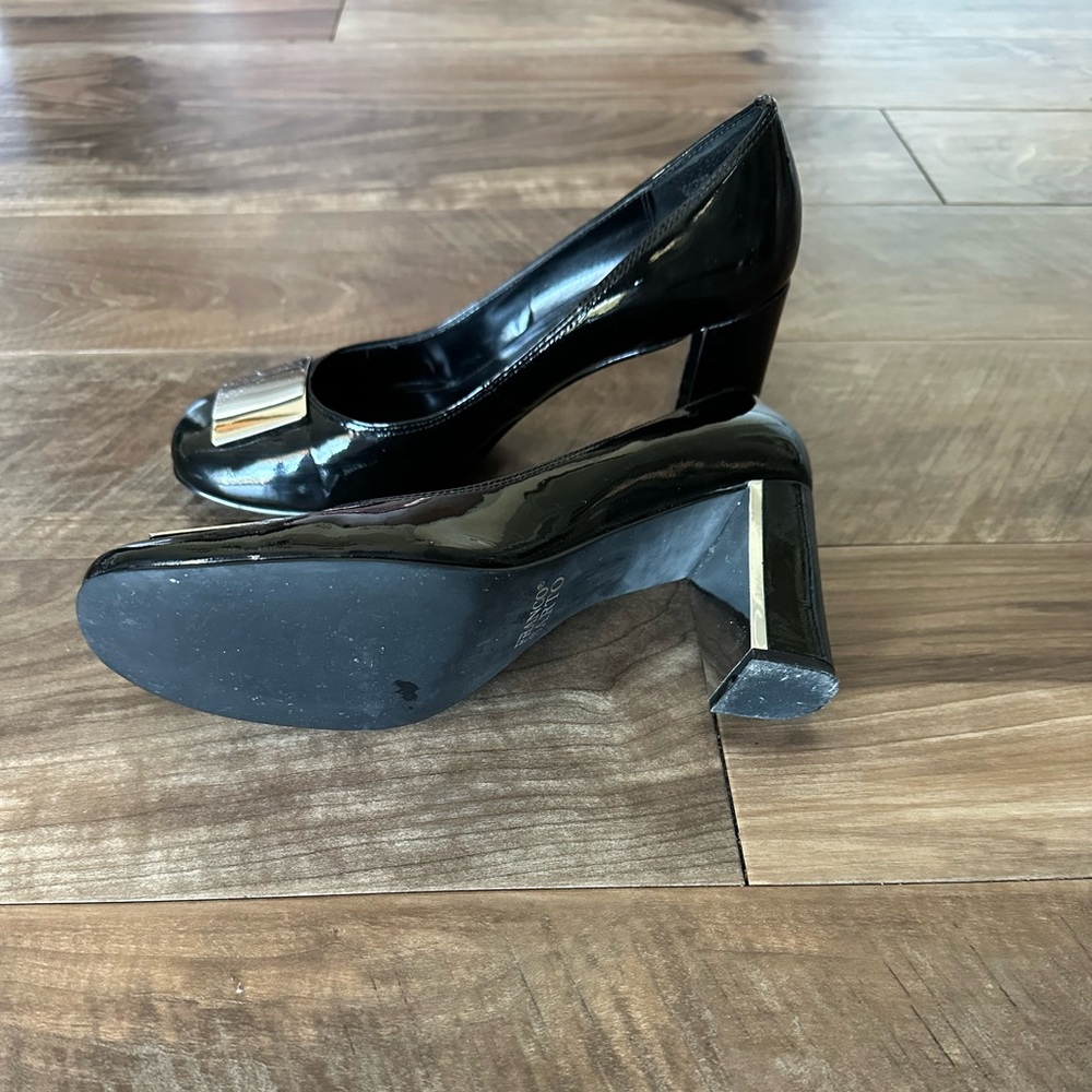 Franco Sarto Black Pumps with Silver Accent - Picture 6 of 8